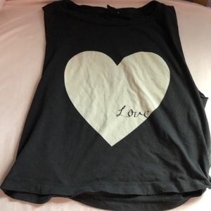 Black tank top with design